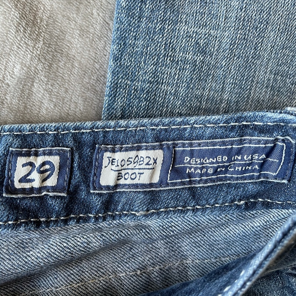 Miss Me Jeans - Picture 6 of 9